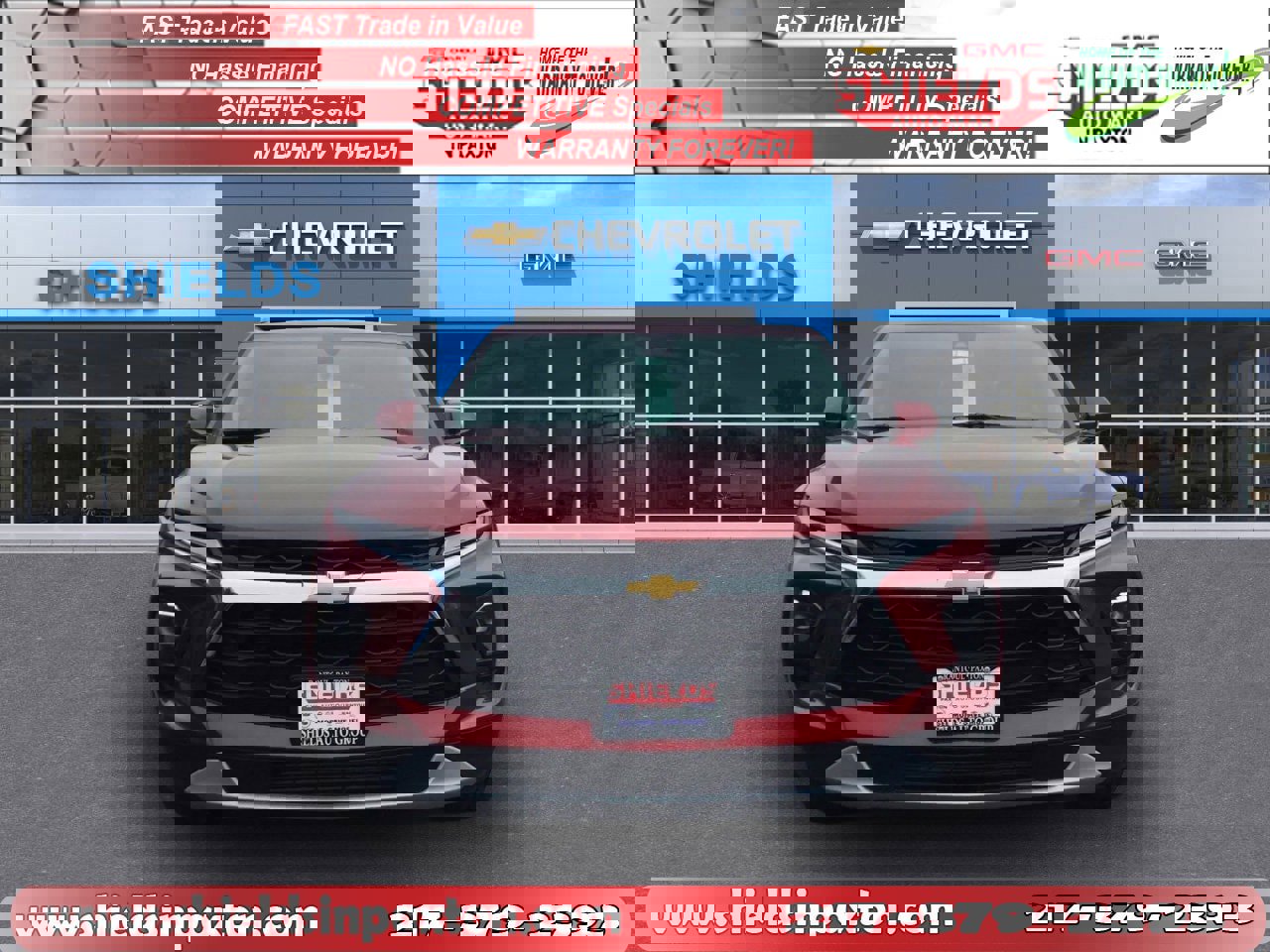 Used 2025 Chevrolet Blazer LT w/ Convenience Package image 2