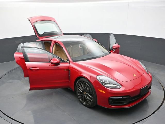 Certified 2023 Porsche Panamera 4 image 32