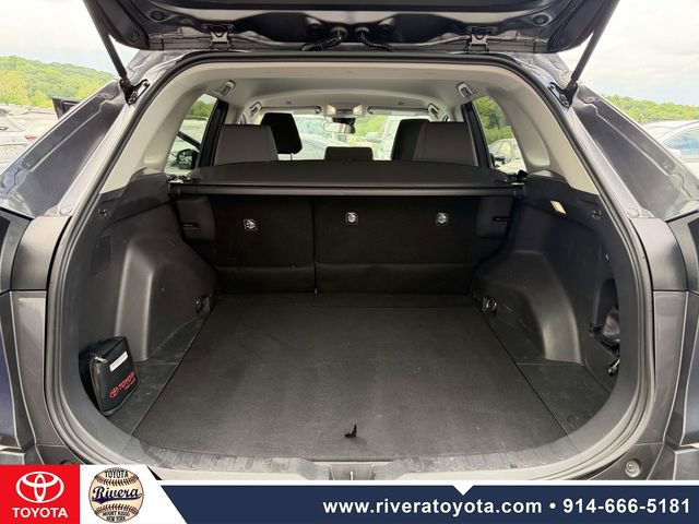Used 2023 Toyota RAV4 XLE AWD/4WD image 16