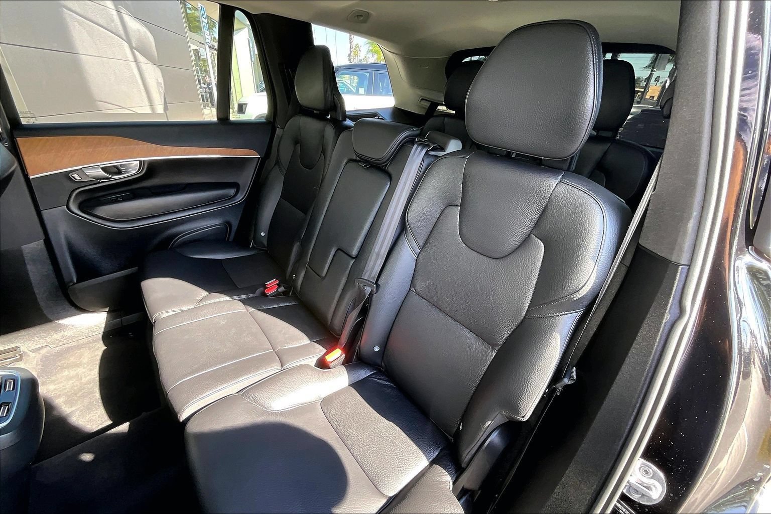 Used 2025 Volvo XC90 B6 Plus w/ Protection Package Premier AWD/4WD image 25