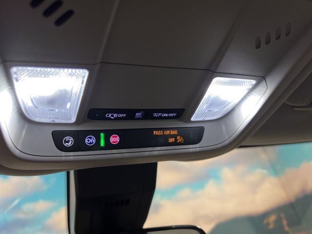 Used 2023 Chevrolet Equinox LS image 41