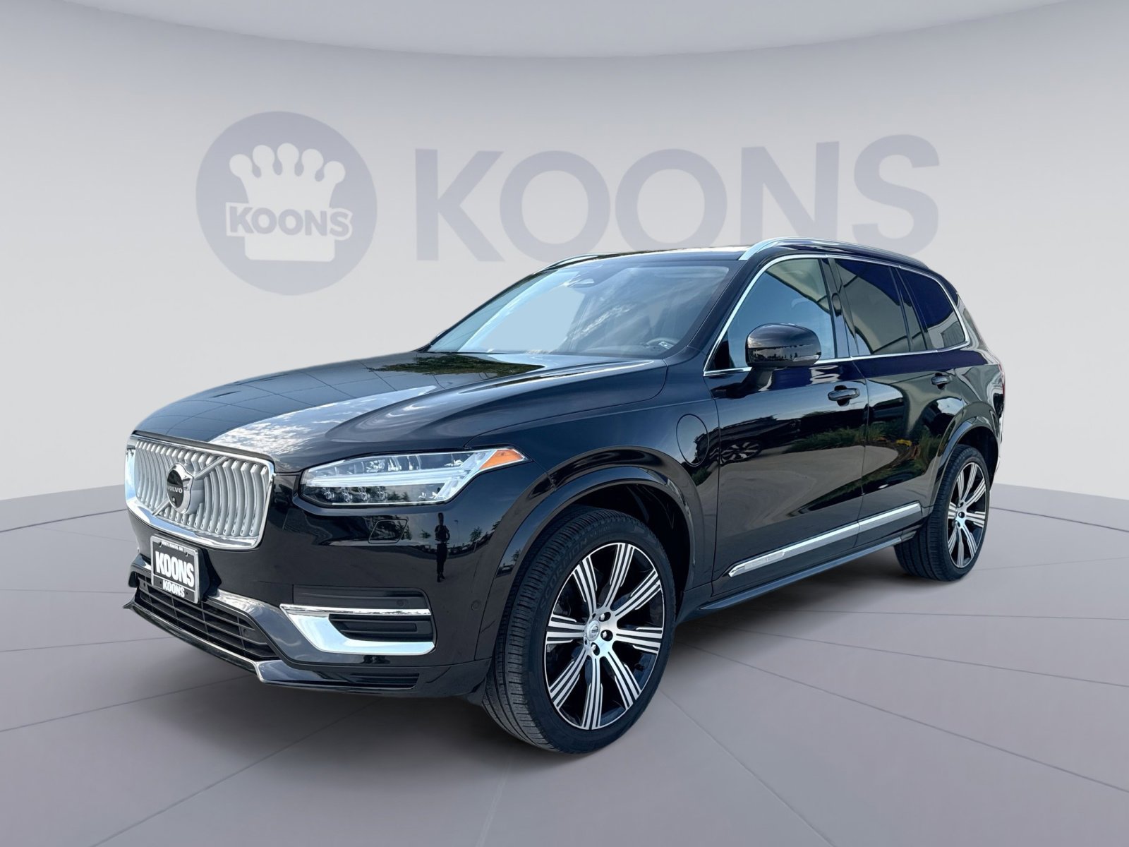 Used 2024 Volvo XC90 T8 Plus w/ Protection Package