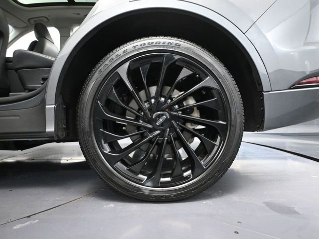 Used 2025 Lincoln Aviator Reserve w/ Jet Appearance Package image 14
