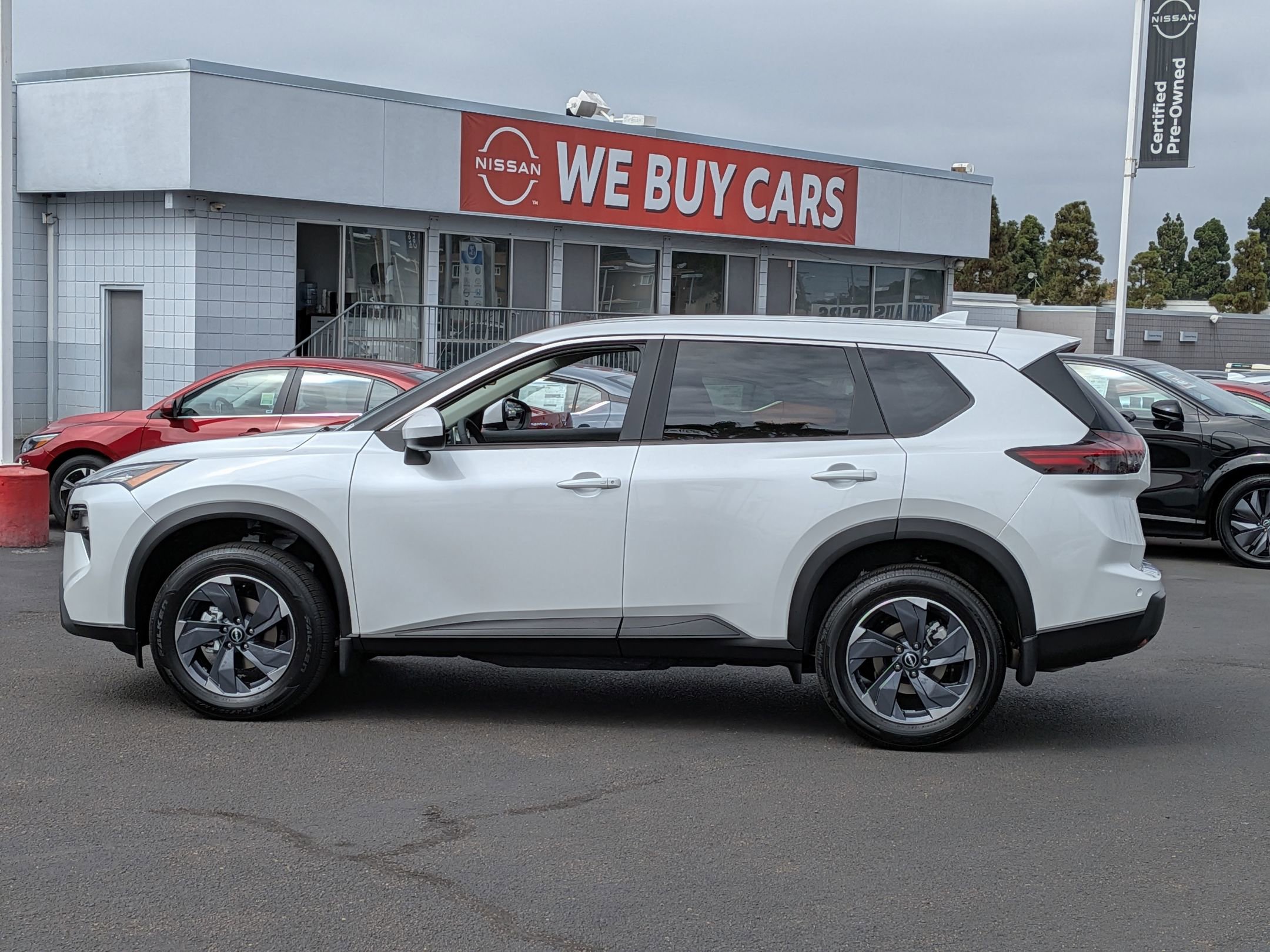 New 2026 Nissan Rogue SV image 5