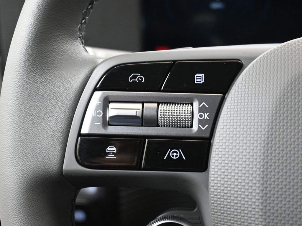 New 2025 Hyundai Ioniq 5 SEL image 26
