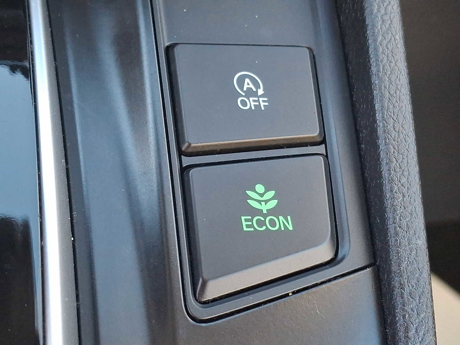 Used 2020 Honda CR-V LX image 22