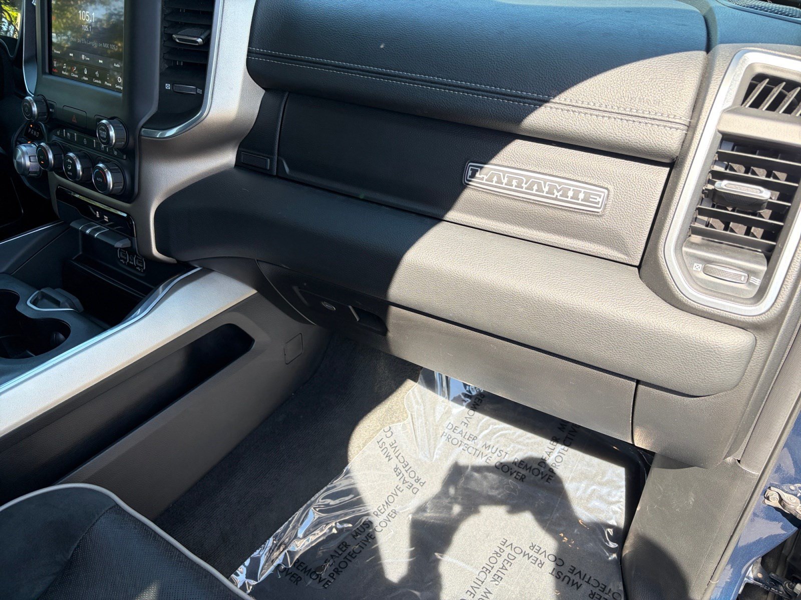 Used 2021 RAM 1500 Laramie AWD/4WD image 27