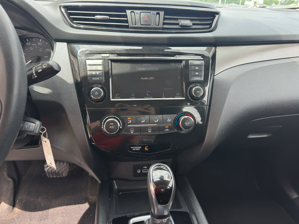 Used 2020 Nissan Rogue Sport S FWD image 18