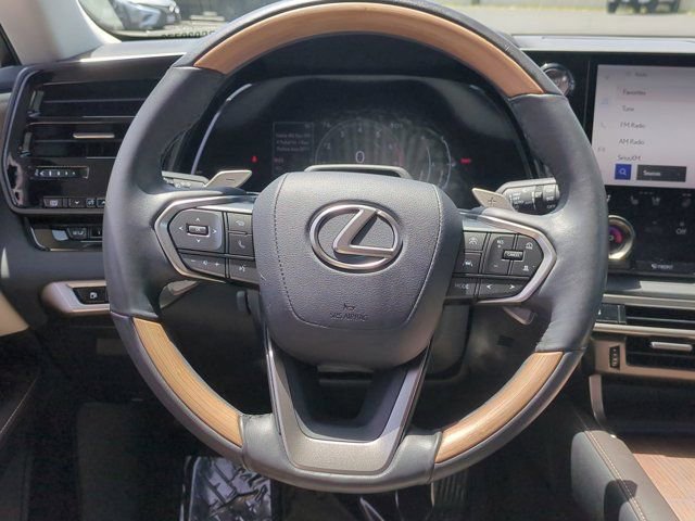 Used 2024 Lexus RX 350 Premium w/ Convenience Package FWD image 16