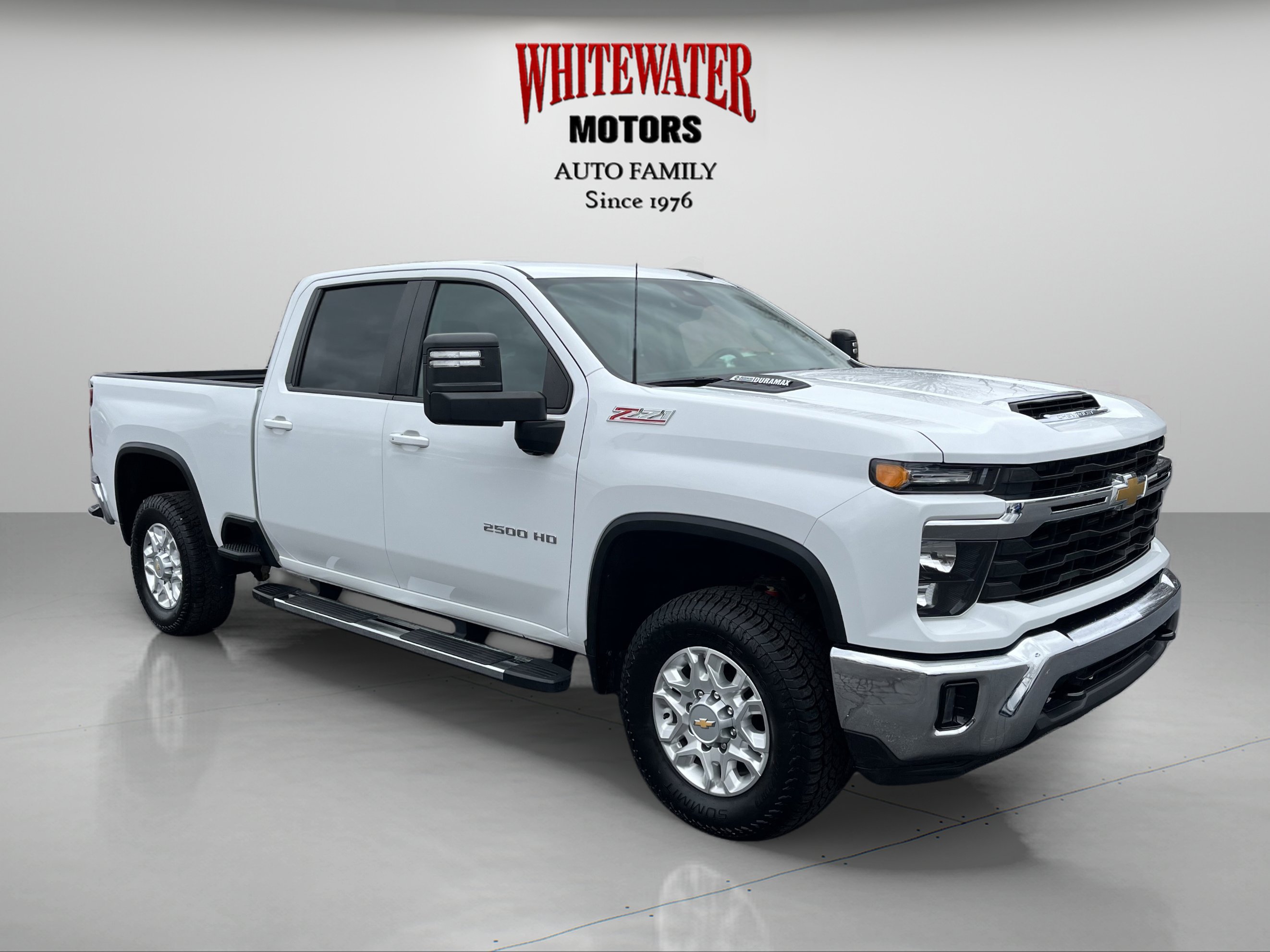 Used 2024 Chevrolet Silverado 2500 LT image 7