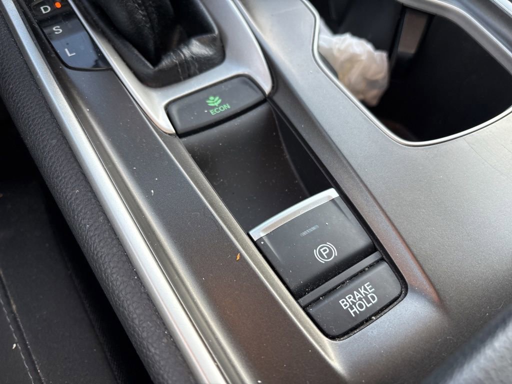 Used 2018 Honda Accord LX image 20