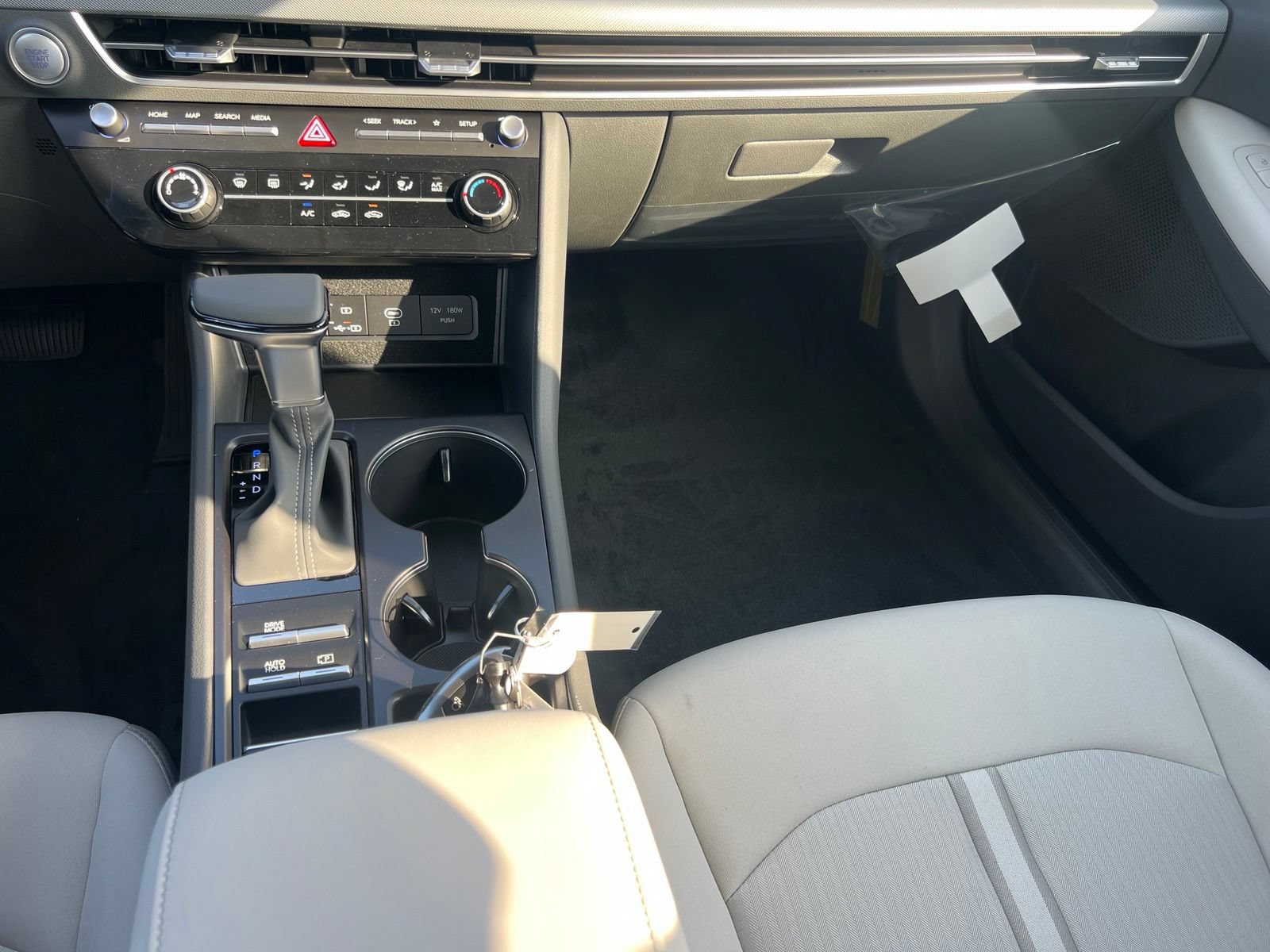 New 2026 Hyundai Sonata SE FWD image 32