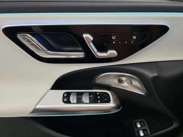 New 2026 Mercedes-Benz E 53 AMG e 4MATIC Sedan image 12