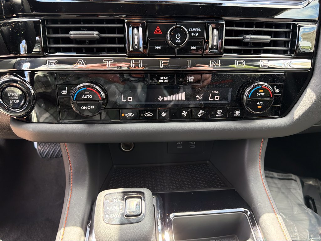 New 2026 Nissan Pathfinder Rock Creek AWD/4WD image 27