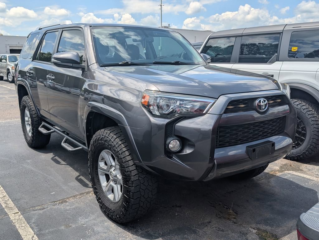 Used 2018 Toyota 4Runner SR5 Premium RWD image 4