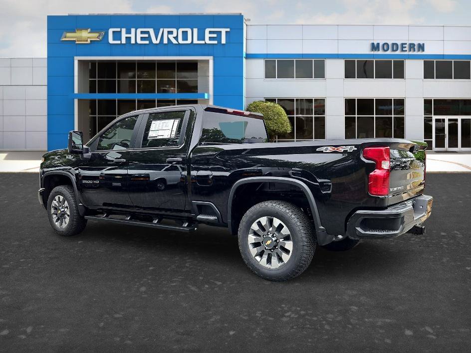 New 2026 Chevrolet Silverado 2500 Custom w/ Custom Value Package AWD/4WD image 3