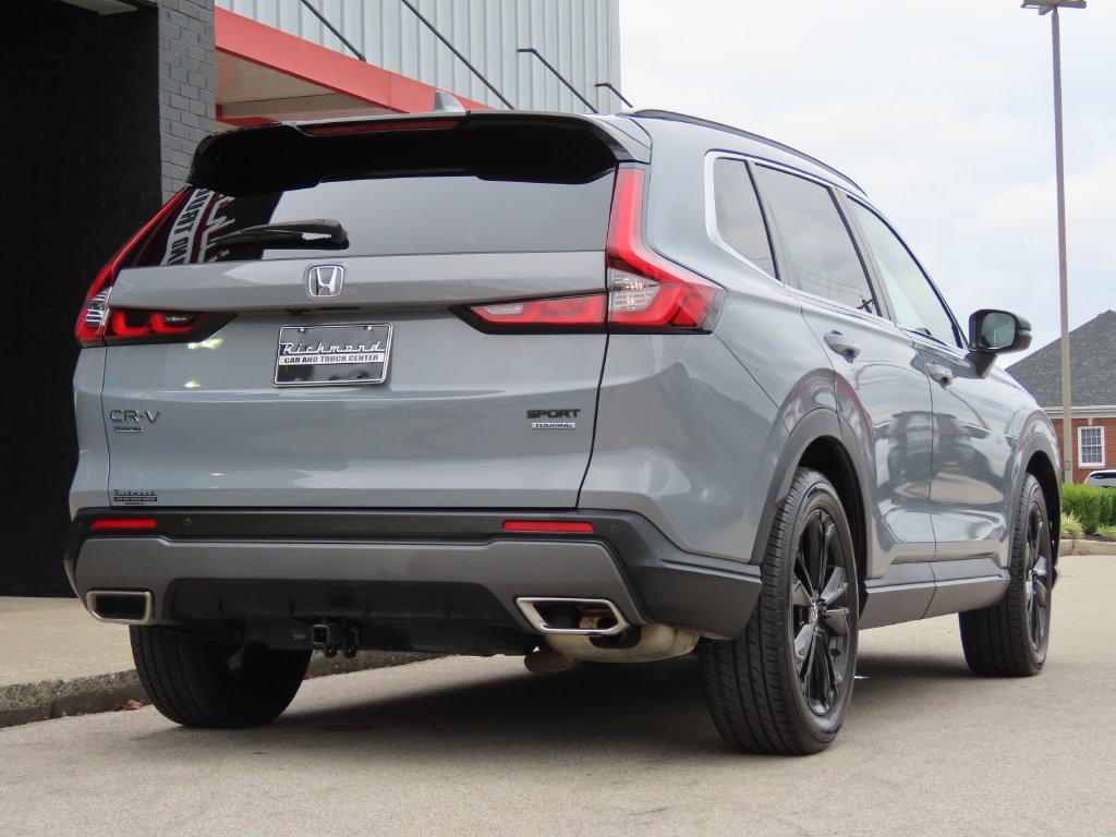 Used 2024 Honda CR-V Sport Touring image 4