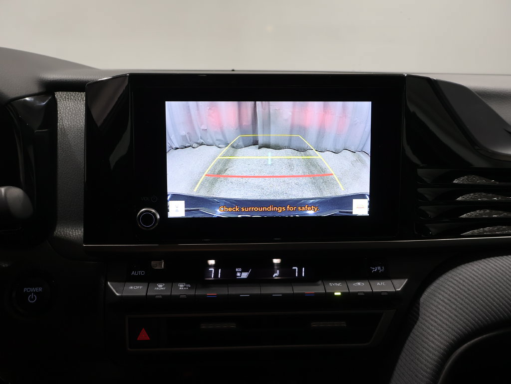 Used 2025 Toyota Camry SE FWD image 27