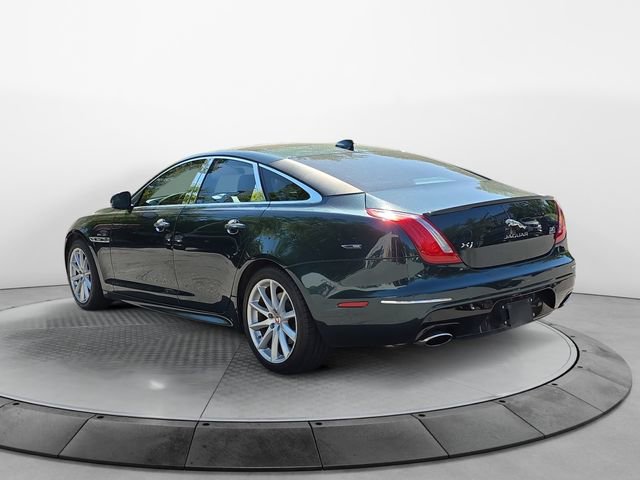Used 2017 Jaguar XJ R-Sport AWD/4WD image 3