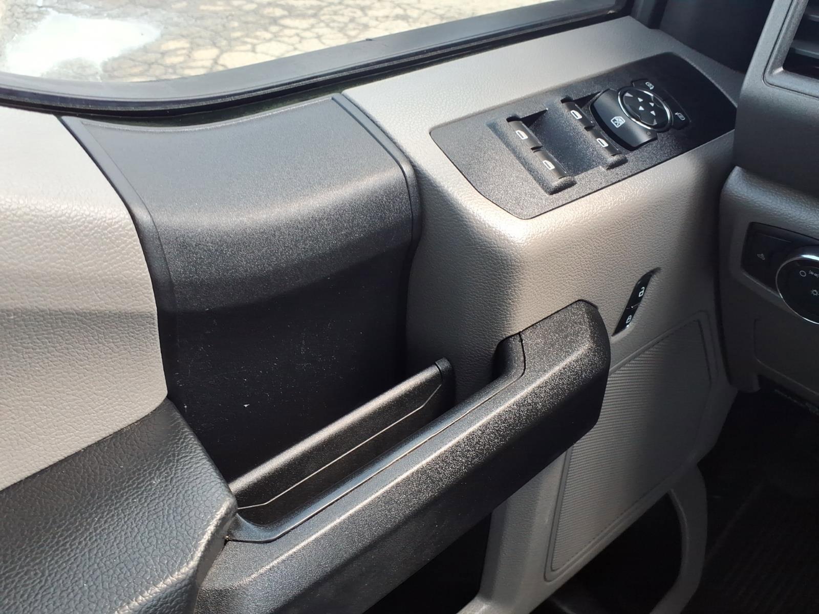 Used 2018 Ford F250 XL w/ STX Appearance Package image 14