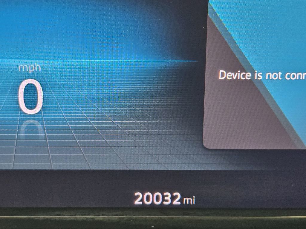 Used 2024 Volkswagen Atlas SE image 18