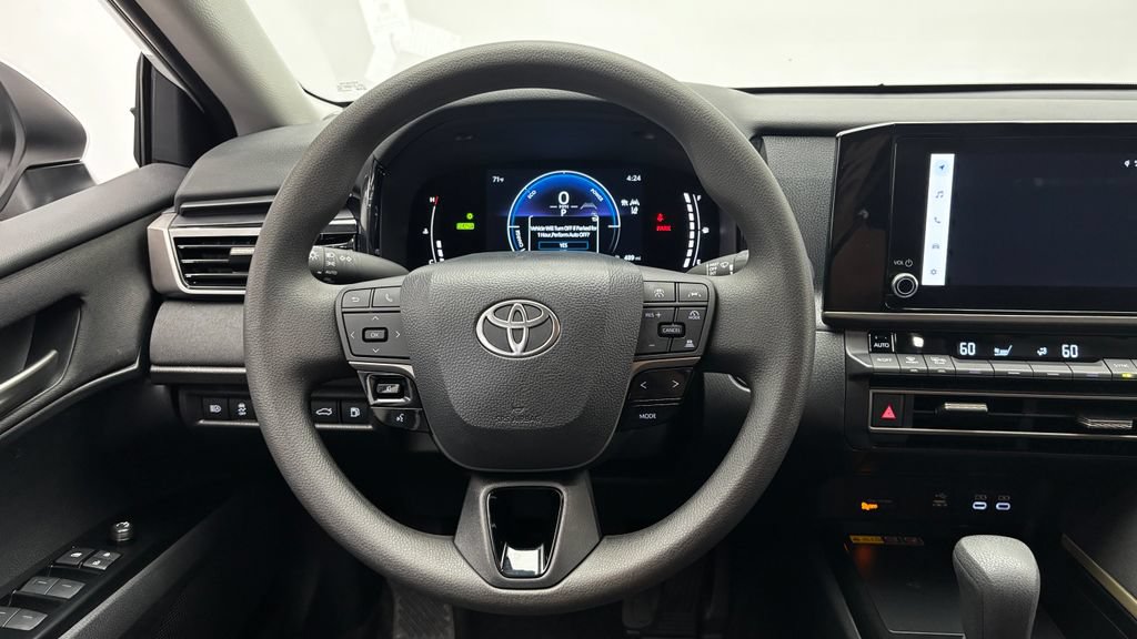Used 2026 Toyota Camry LE FWD image 22