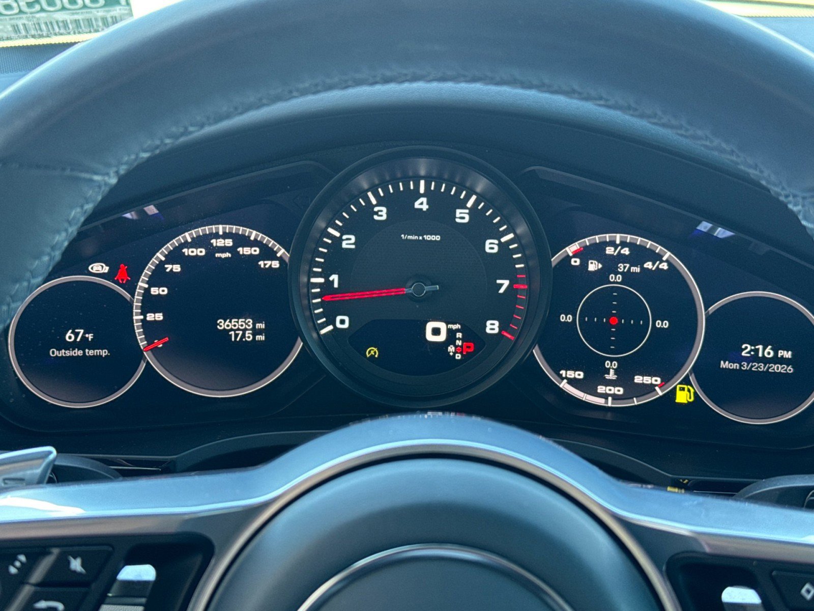 Certified 2023 Porsche Cayenne Platinum Edition image 25