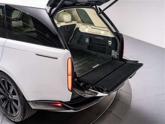 Used 2023 Land Rover Range Rover SE AWD/4WD image 29