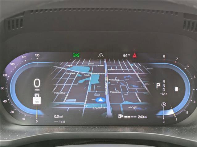 Used 2022 Volvo XC60 B5 R-Design image 11