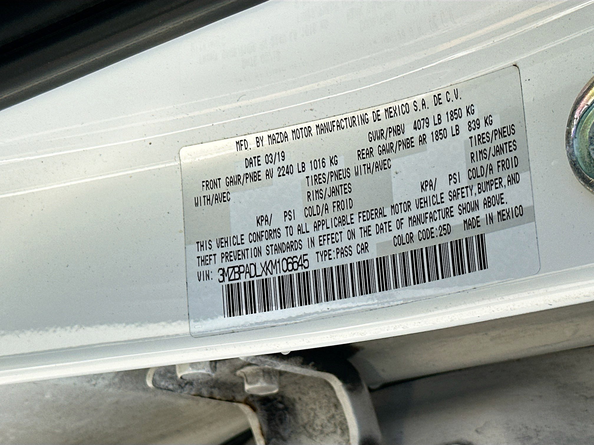 Used 2019 MAZDA MAZDA3 Sedan w/ Preferred Package image 36