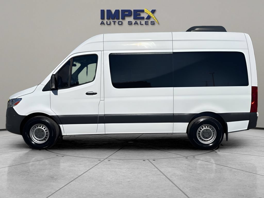 Used 2022 Mercedes-Benz Sprinter 2500 image 2