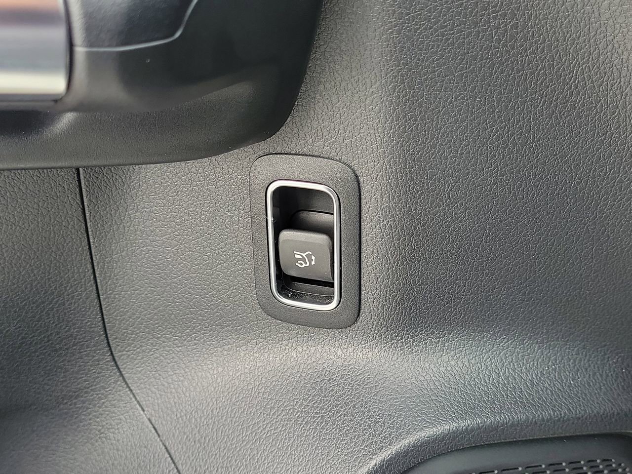Certified 2022 Mercedes-Benz GLA 250 image 27