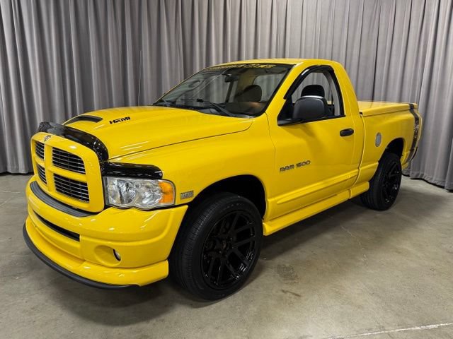 Used 2005 Dodge Ram 1500 Truck SLT w/ Rumblebee Group AWD/4WD image 3