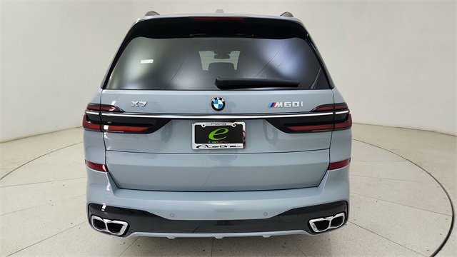 Used 2025 BMW X7 M60i image 5