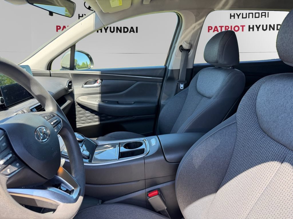 Certified 2023 Hyundai Santa Fe SE w/ Cargo Package FWD image 9