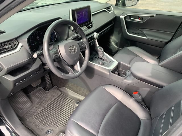 Used 2023 Toyota RAV4 XLE Premium AWD/4WD image 11