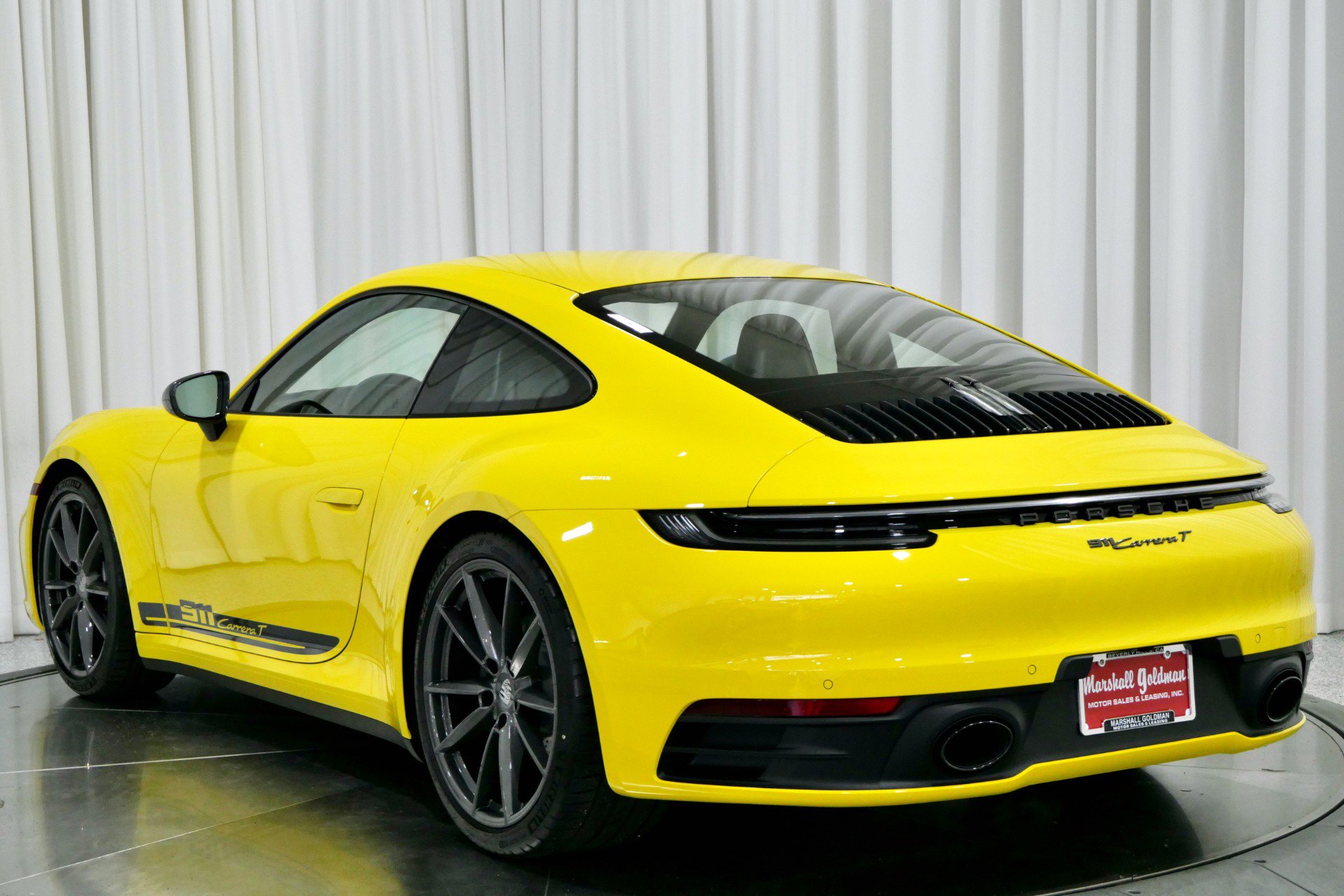 Used 2023 Porsche 911 Carrera T RWD image 7