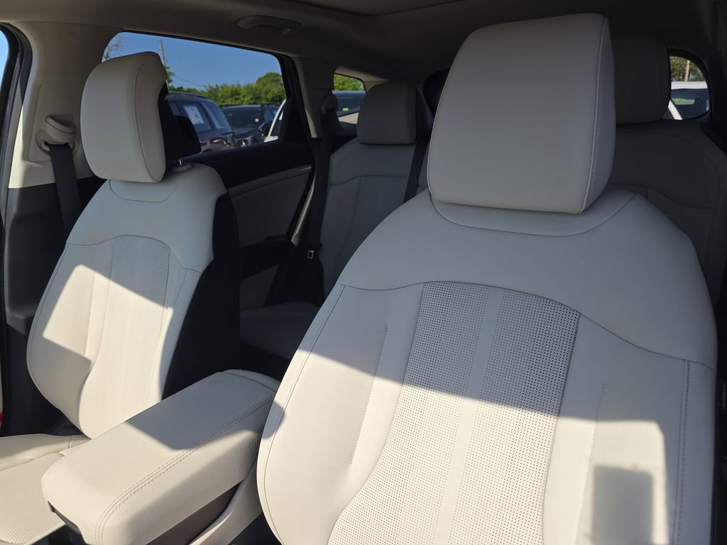 New 2026 Kia Sportage EX image 22