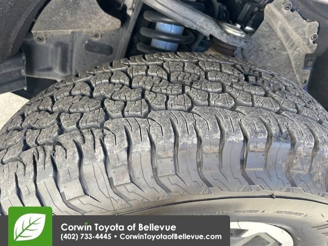 Used 2025 Toyota Tacoma TRD Off-Road image 26