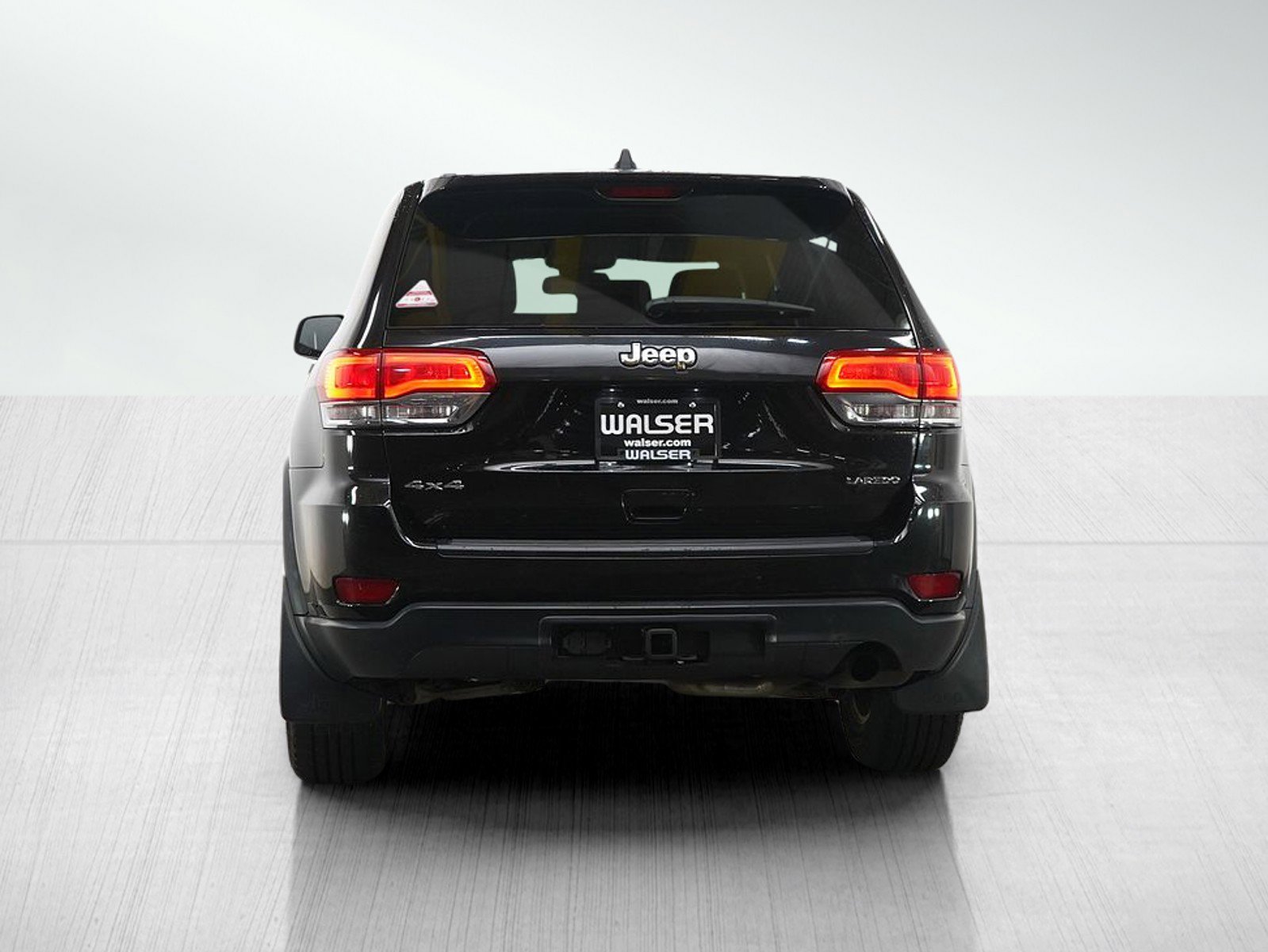 Used 2014 Jeep Grand Cherokee Laredo AWD/4WD image 4