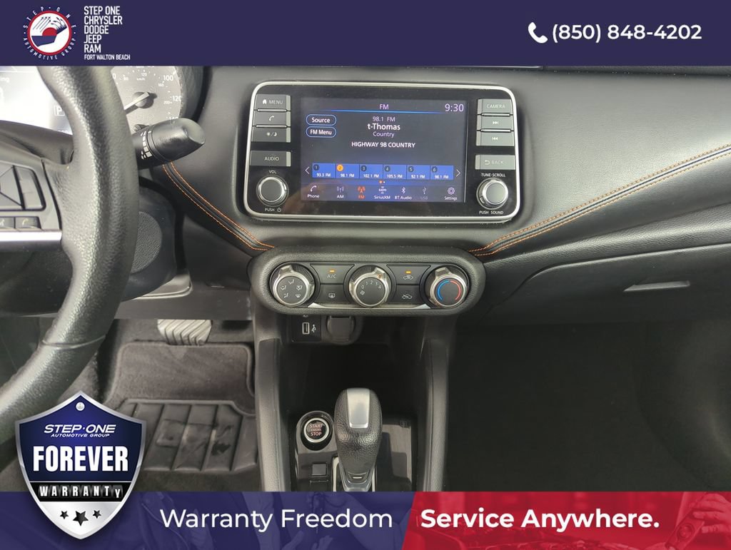 Used 2021 Nissan Versa SR FWD image 23