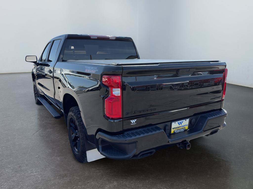 Used 2021 Chevrolet Silverado 1500 Custom Trail Boss w/ Midnight Edition AWD/4WD image 3