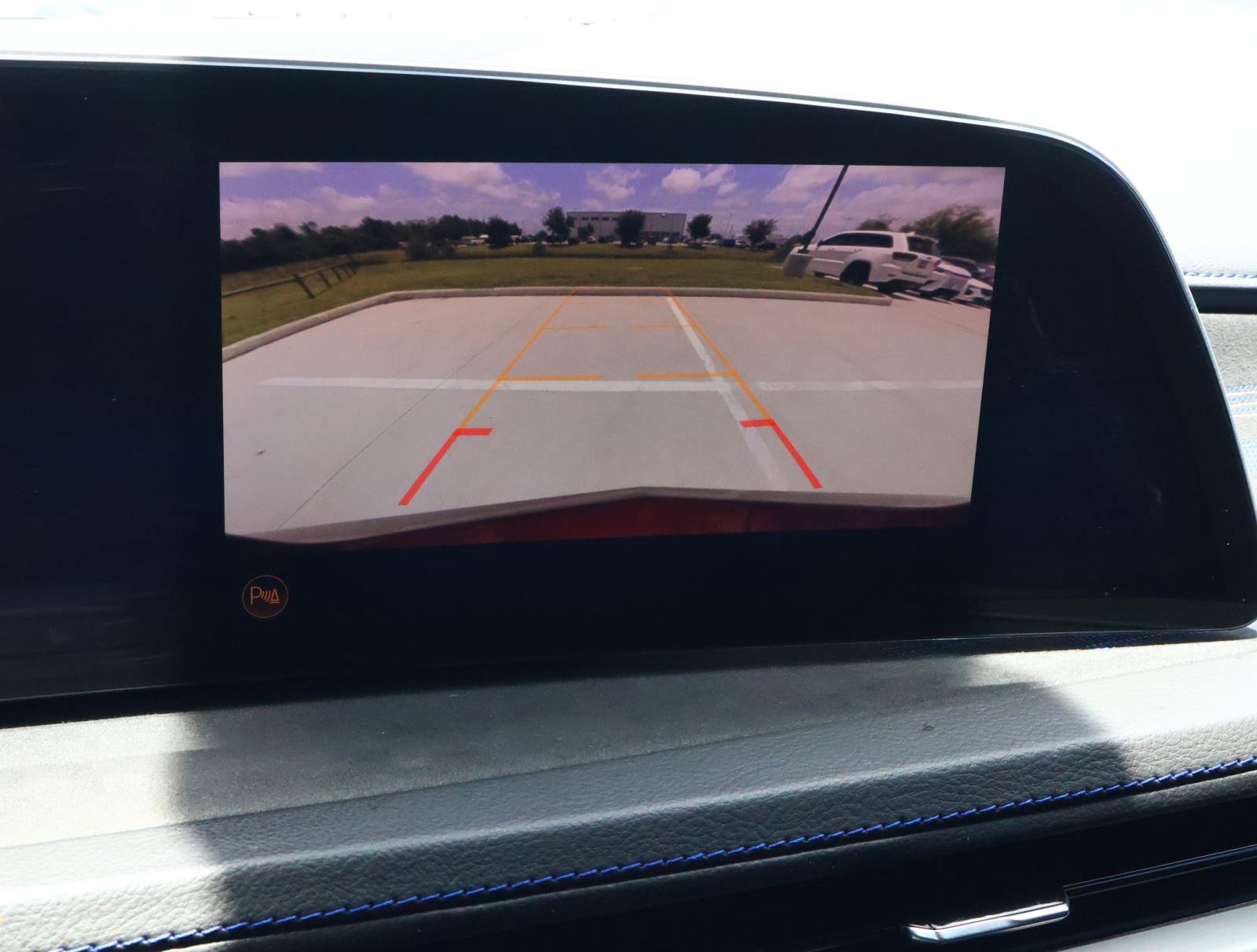 Used 2024 Cadillac XT4 Sport w/ Cold Weather Package FWD image 32