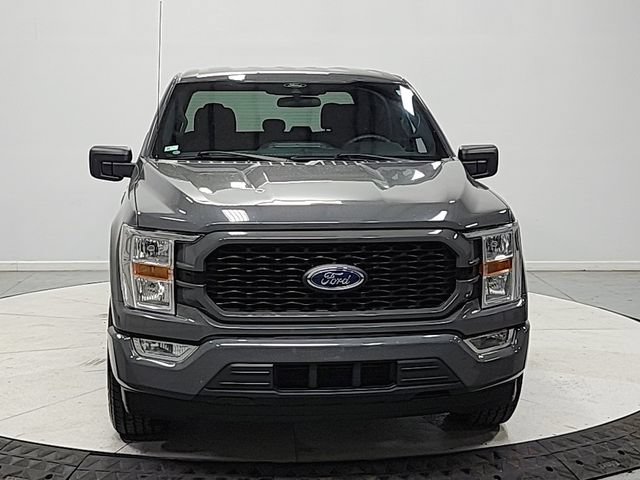 Used 2021 Ford F150 XL w/ STX Appearance Package RWD image 2