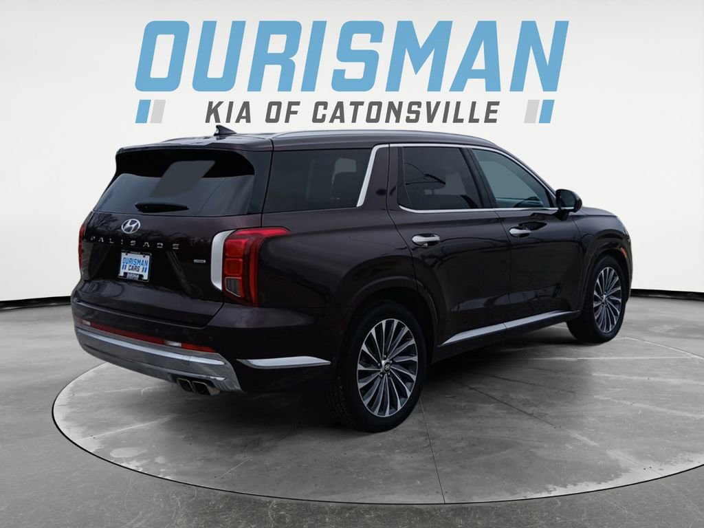 Used 2024 Hyundai Palisade Calligraphy image 6