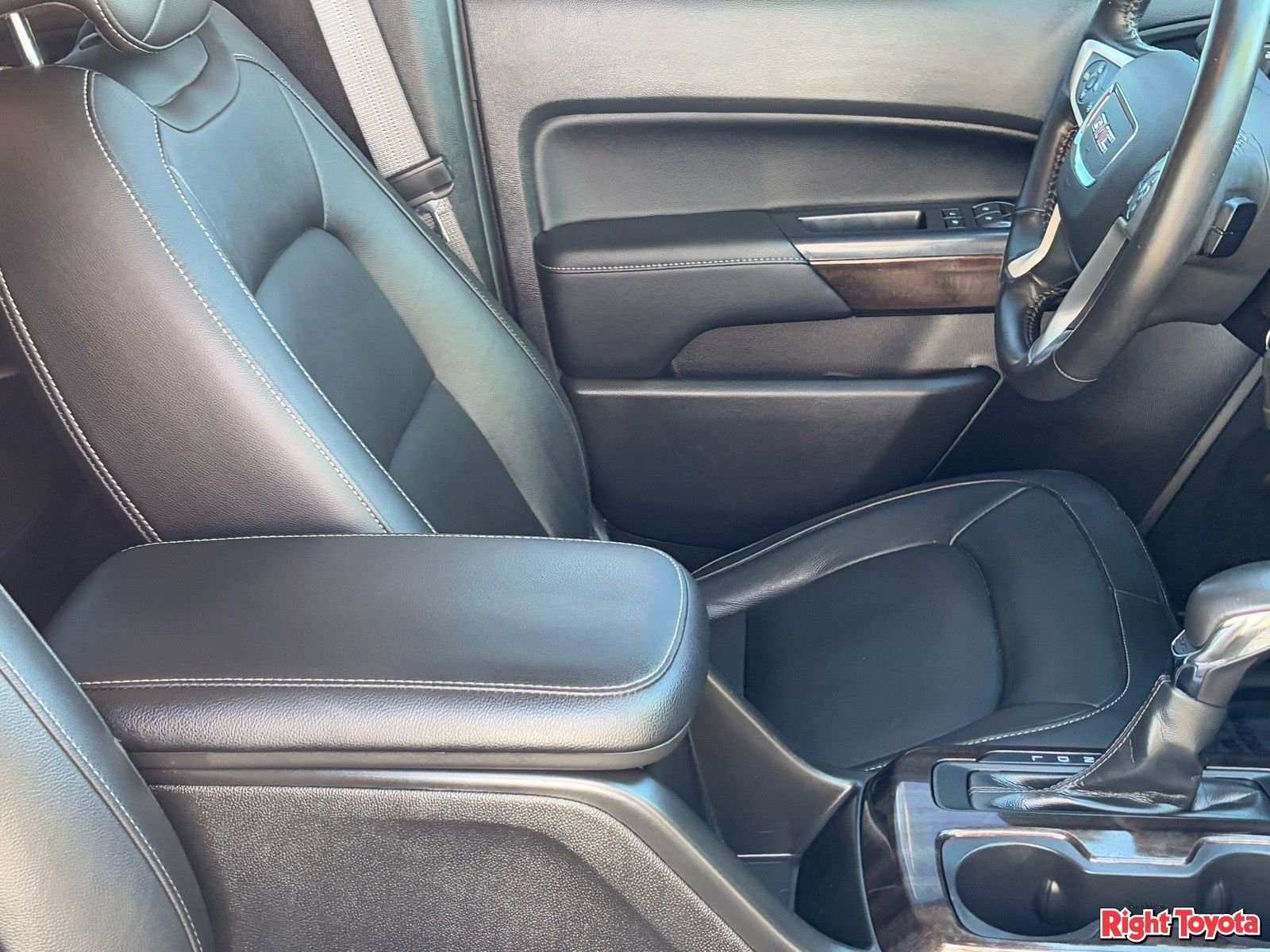 Used 2022 GMC Canyon Elevation w/ Elevation Premium Package image 12