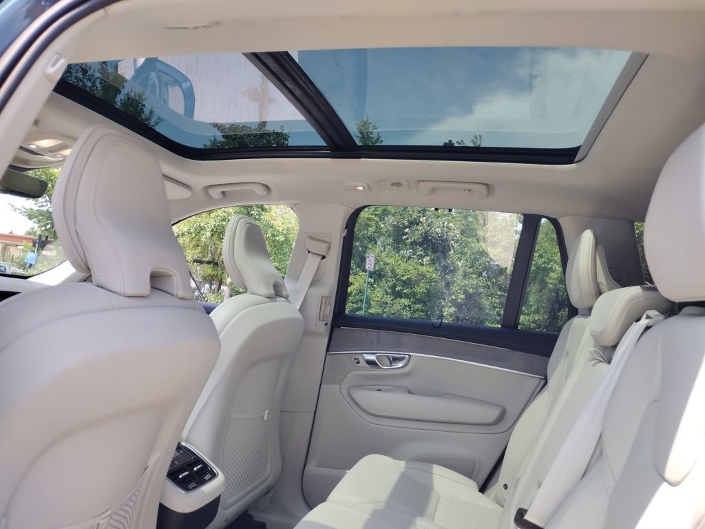 New 2026 Volvo XC90 B5 Ultra w/ Protection Package image 24