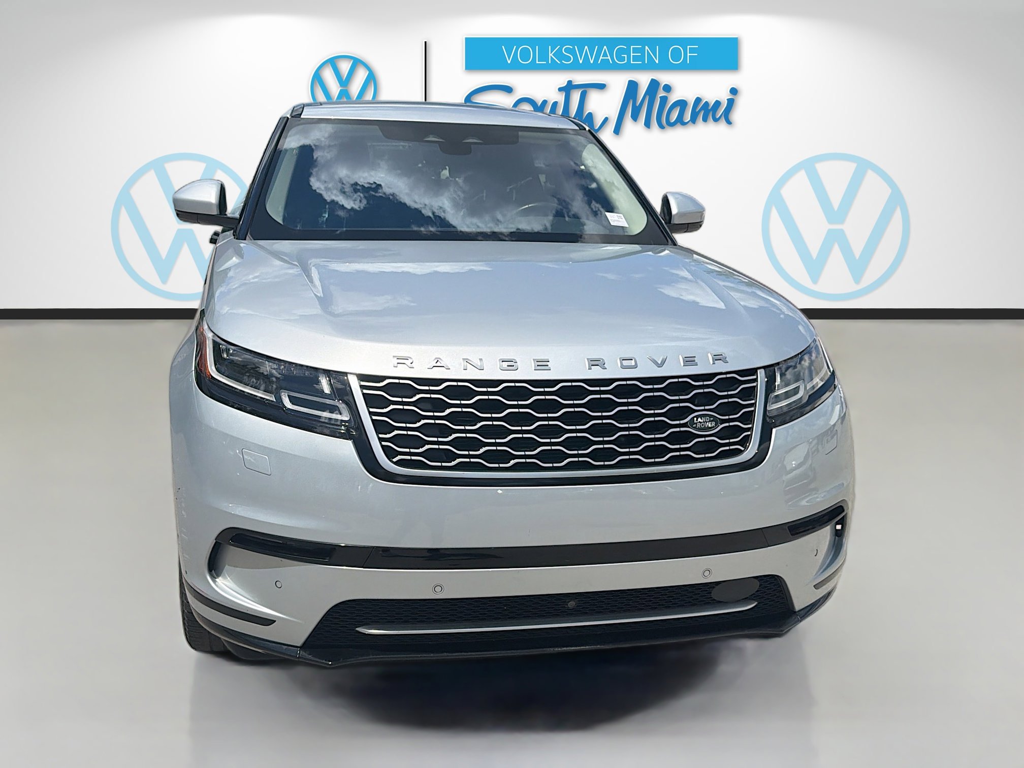 Used 2021 Land Rover Range Rover Velar S AWD/4WD image 2