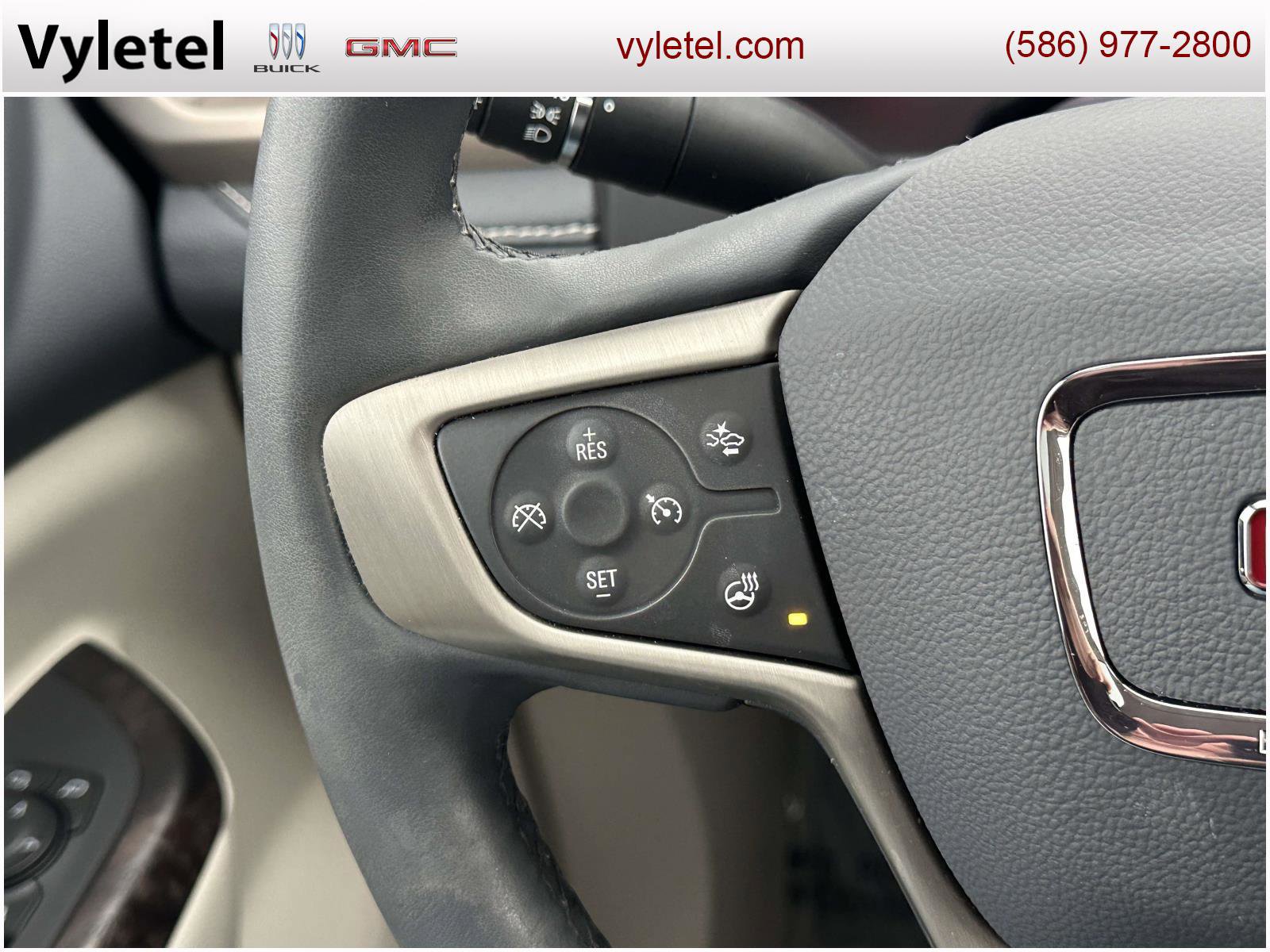 Certified 2023 GMC Acadia Denali w/ Denali Ultimate Package image 24