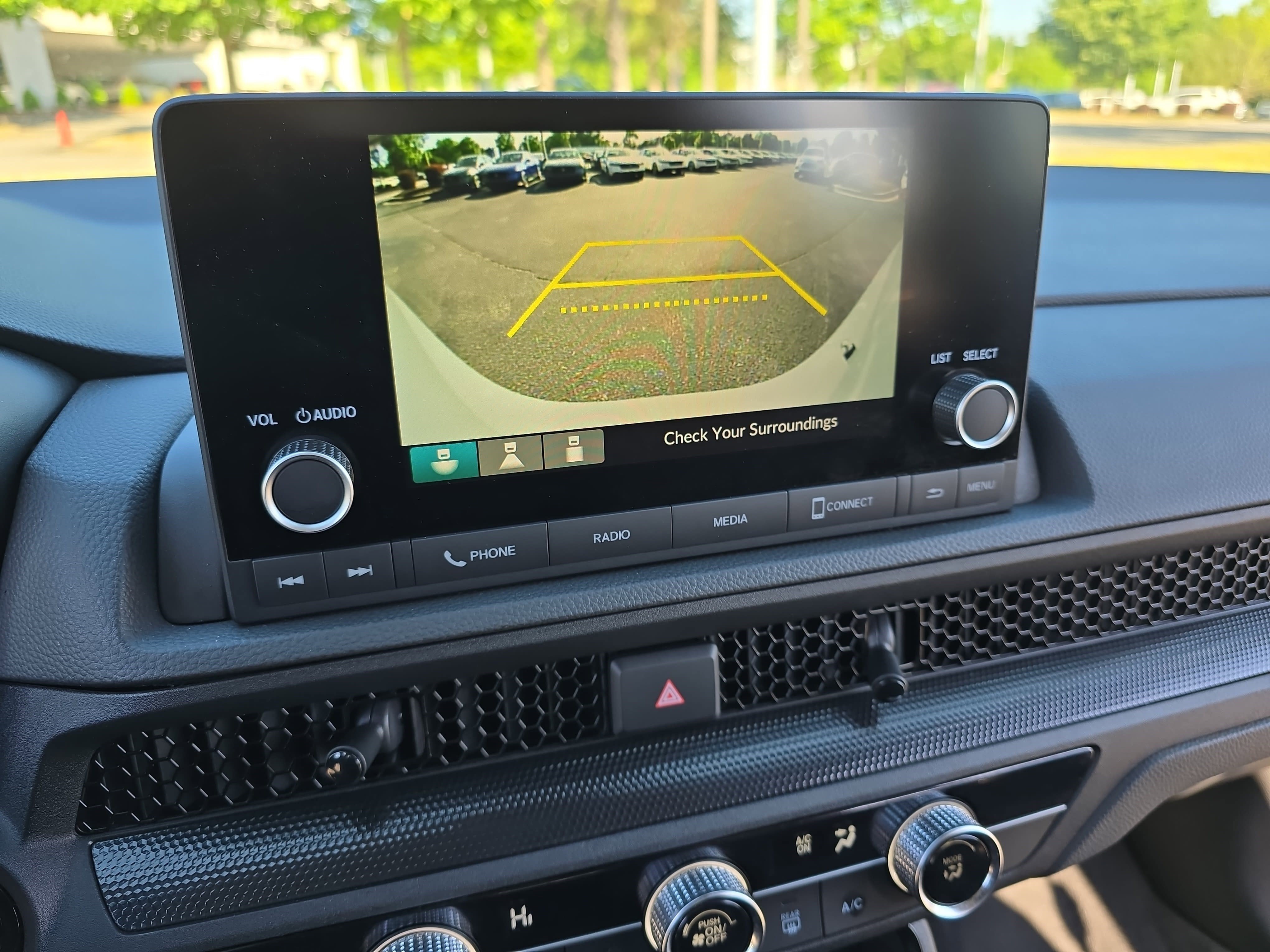 Used 2025 Honda CR-V LX image 24